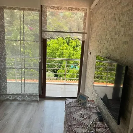 Flower Patara Apartmán Gelemiş